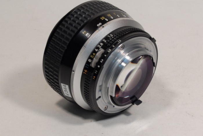 Ai-s ノクトニッコール 58mmF1.2