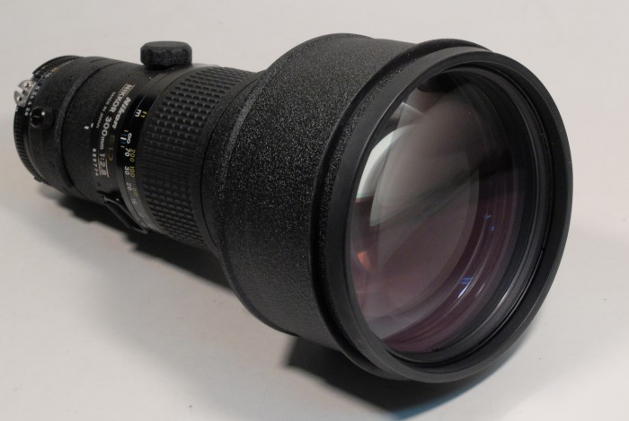 Ai-s ニッコール 300mmF2.8 NEW TC-300付き